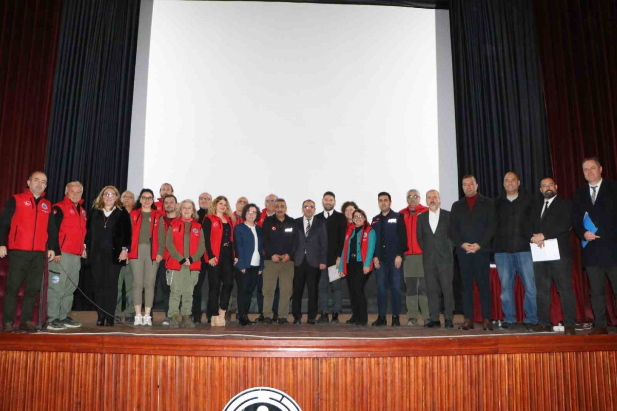 ‘Dirençli ve Bilinçli Söke’ paneli gerçekleştirildi
