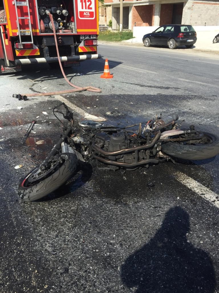 Feci kazada motosiklet sürücüsü ağır yaralandı 
