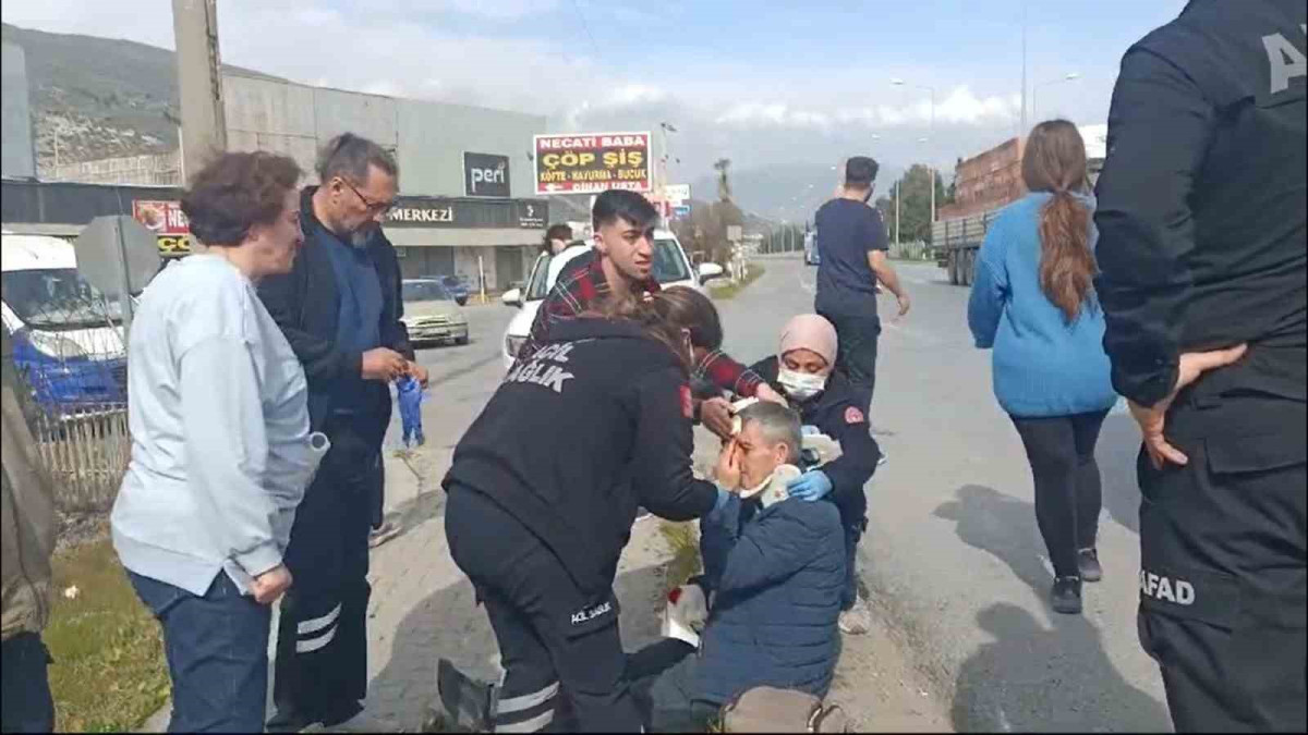 Söke-Milas karayolunda trafik kazası: 2 yaralı