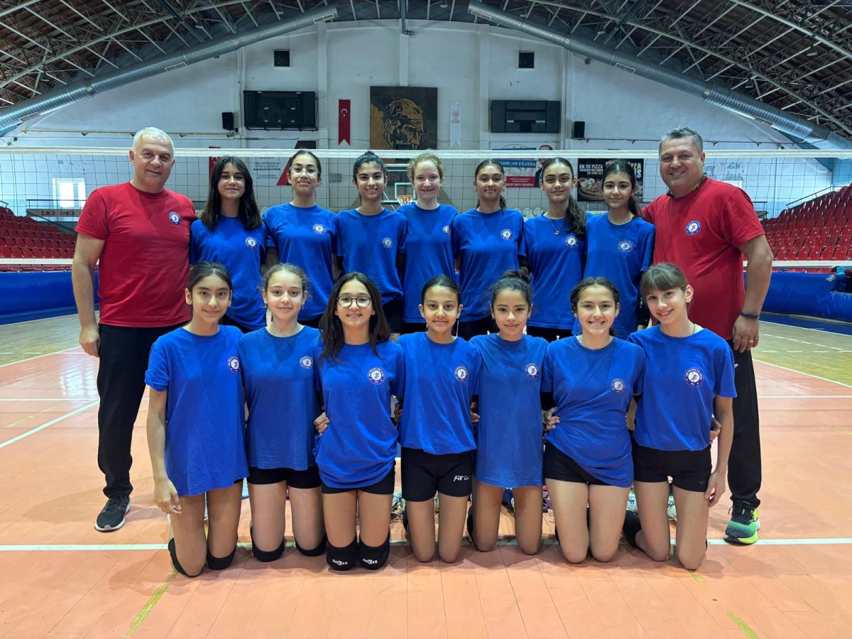 Söke Voleybolun Türkiye Şampiyonası’nda muhtemel rakipleri belli oldu